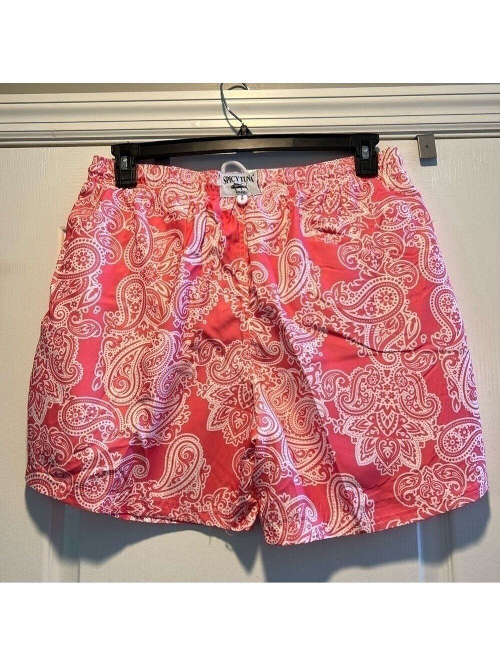 NWOT Men’s Spicy Tuna Swim Trunks. Pink Paisley, mesh lining.  Size XL